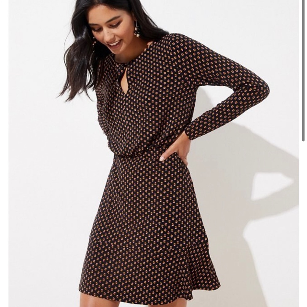 Loft In Bloom Keyhole Flounce Dress